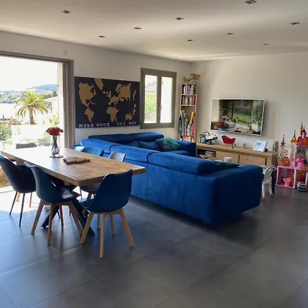 Villa House 6 / 8 People Seaside Sea Agay